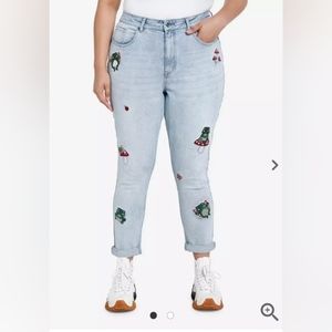 Hot Topic Denim Mom Jeans Size 22